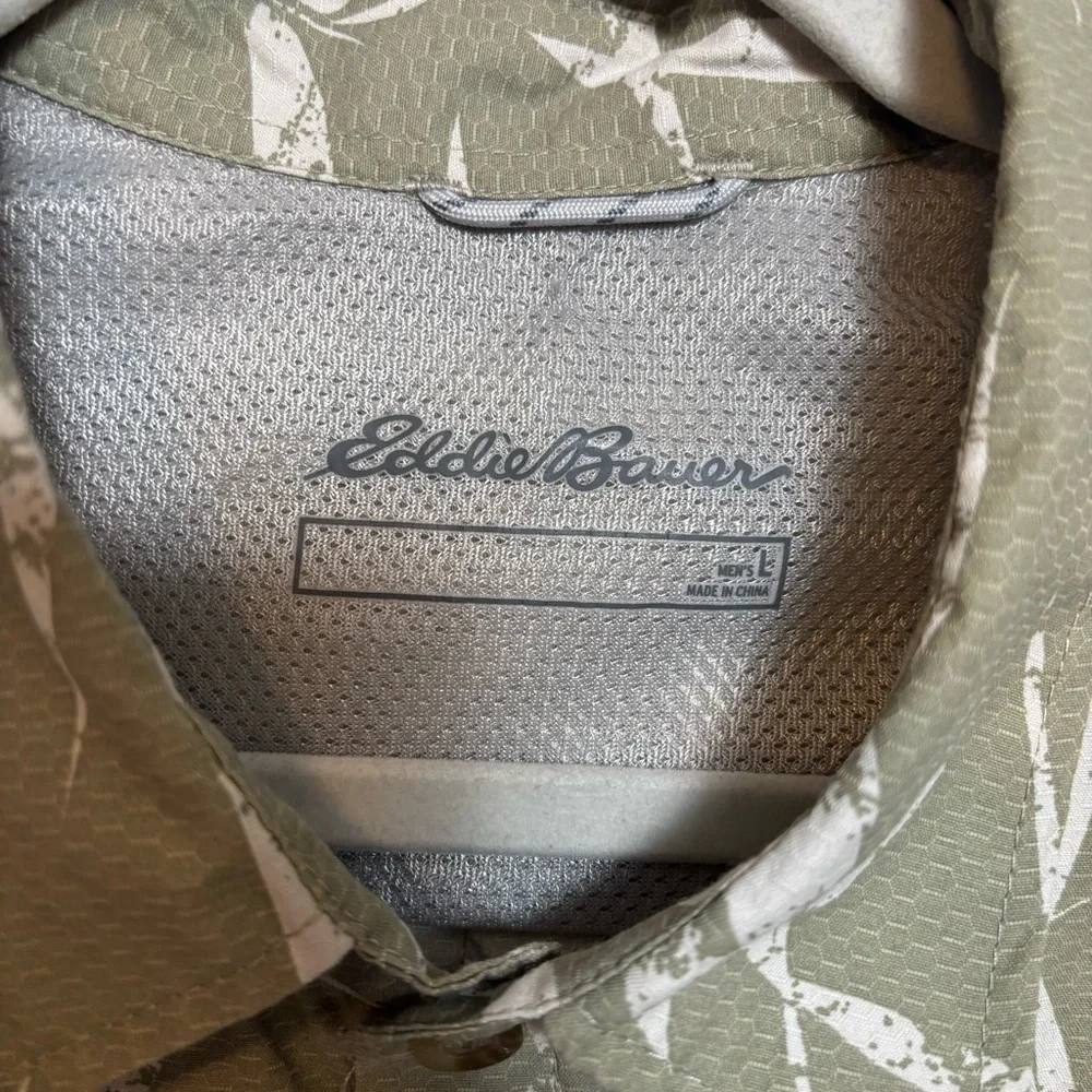 Eddie Bauer Men's Shirt Short Sleeve Button Up Cotton Polyester Green Size Large